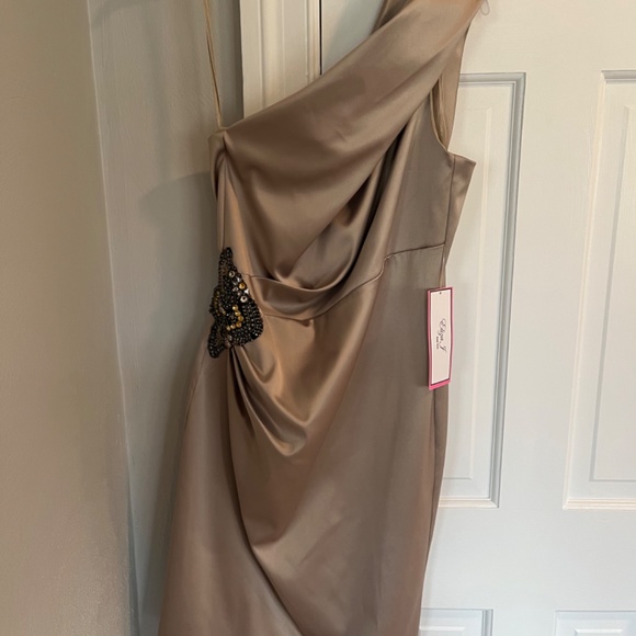 Eliza J Cocktail Dress - Picture 2 of 8